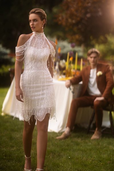 削肩流蘇短 禮服 |台北法國巴黎 婚紗 |珠串與亮片細節